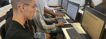 Governo de Minas aplica Inteligência Artificial na correção de redações e fortalece preparação de estudantes da rede pública para o Enem