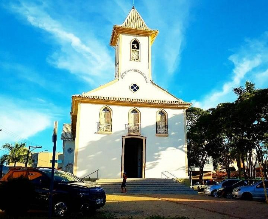 25 DE OUTUBRO Aniversário dos 146 anos de Guanhães