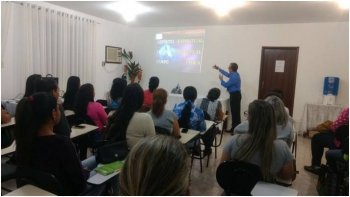 Evento Foco Mulher realizado pelo Espaço Novo Tempo Guanhães reúne dezenas de mulheres de vários cantos da cidade